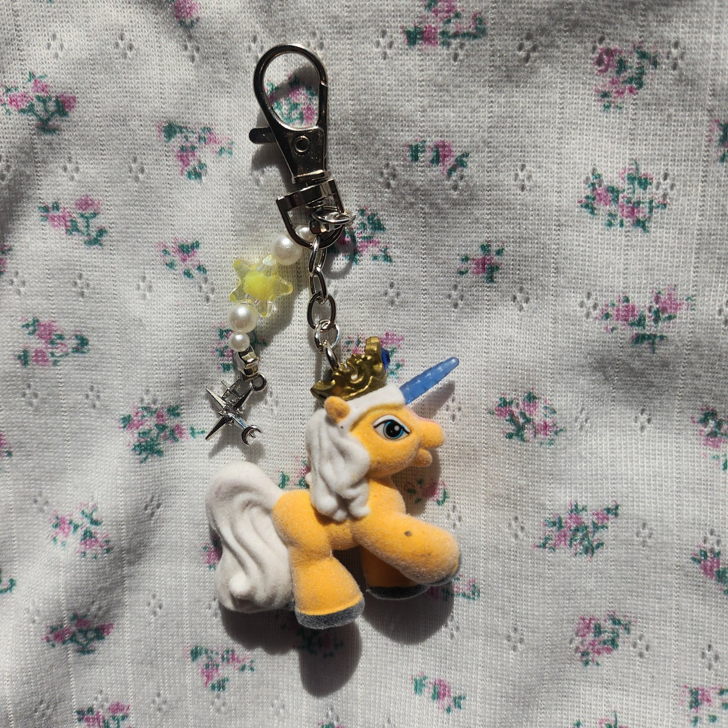 Filly Schlüsselanhänger Unicorn Gelb Weiß